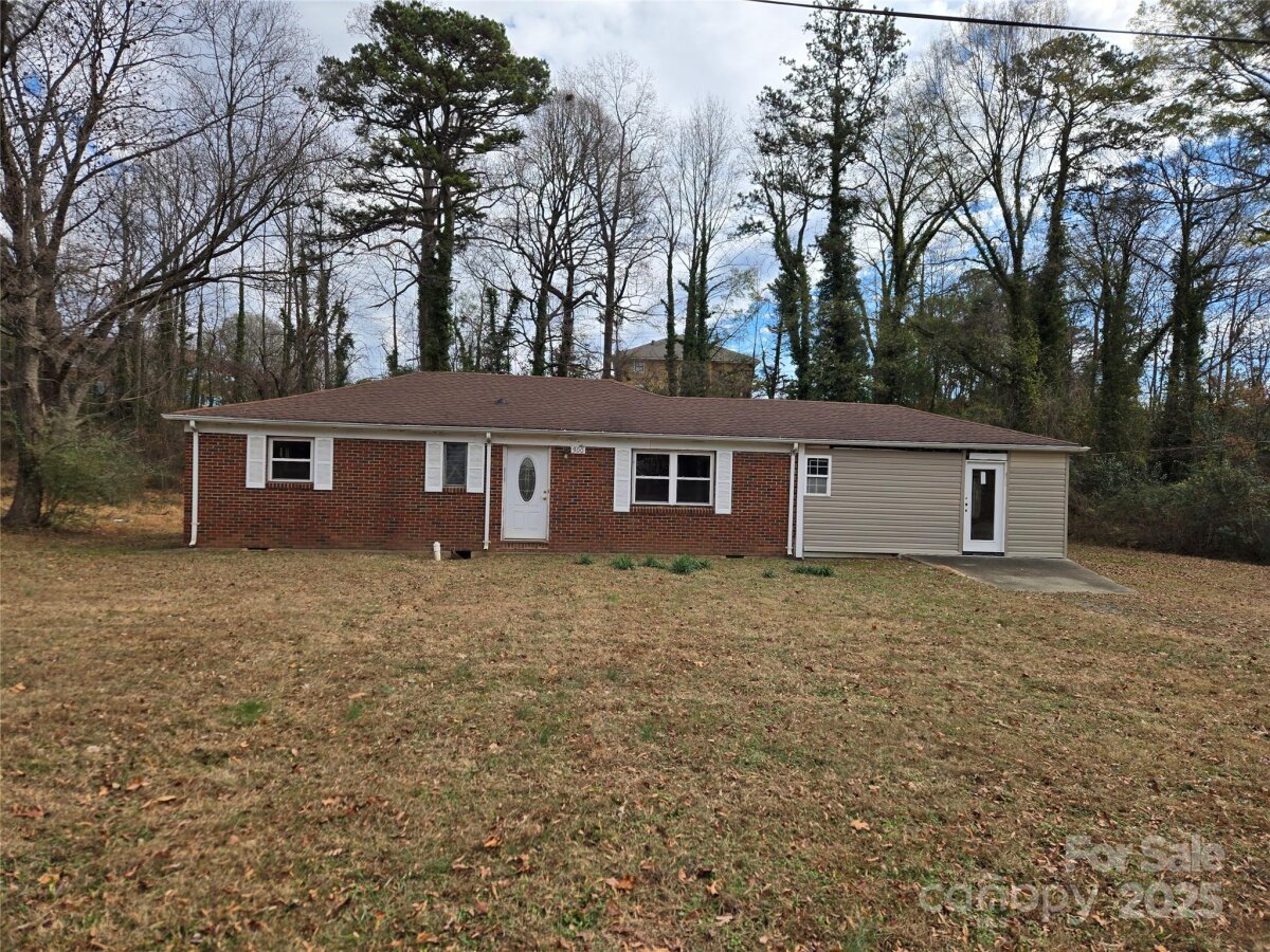 300 Clark Boulevard, Charlotte, NC 28262, MLS # 4330035