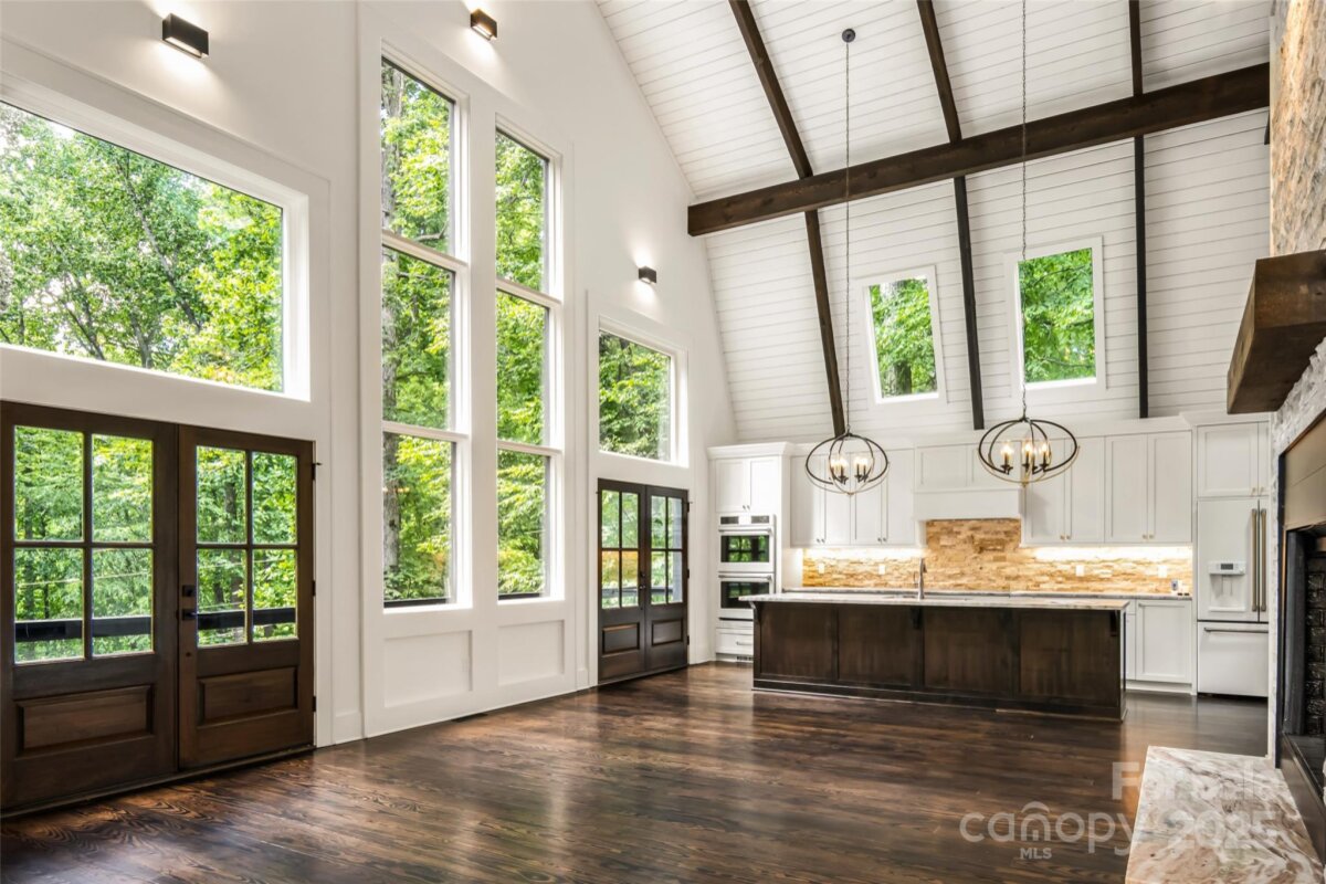 Burnsville 38 4330454