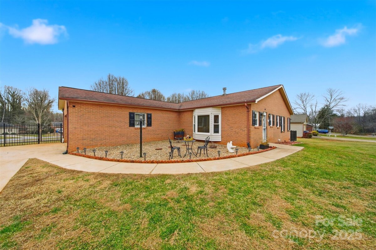 2336 21st Avenue, Hickory, NC 28601, MLS # 4330468