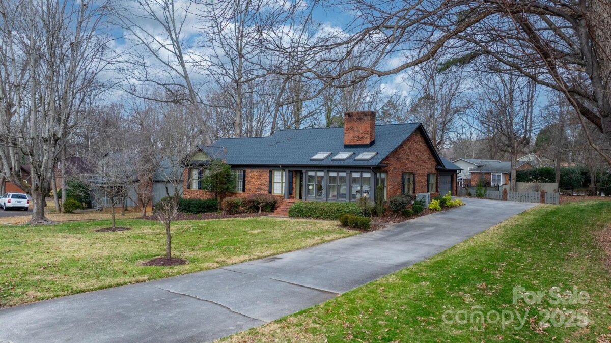 489 17th Avenue, Hickory, NC 28601, MLS # 4330853