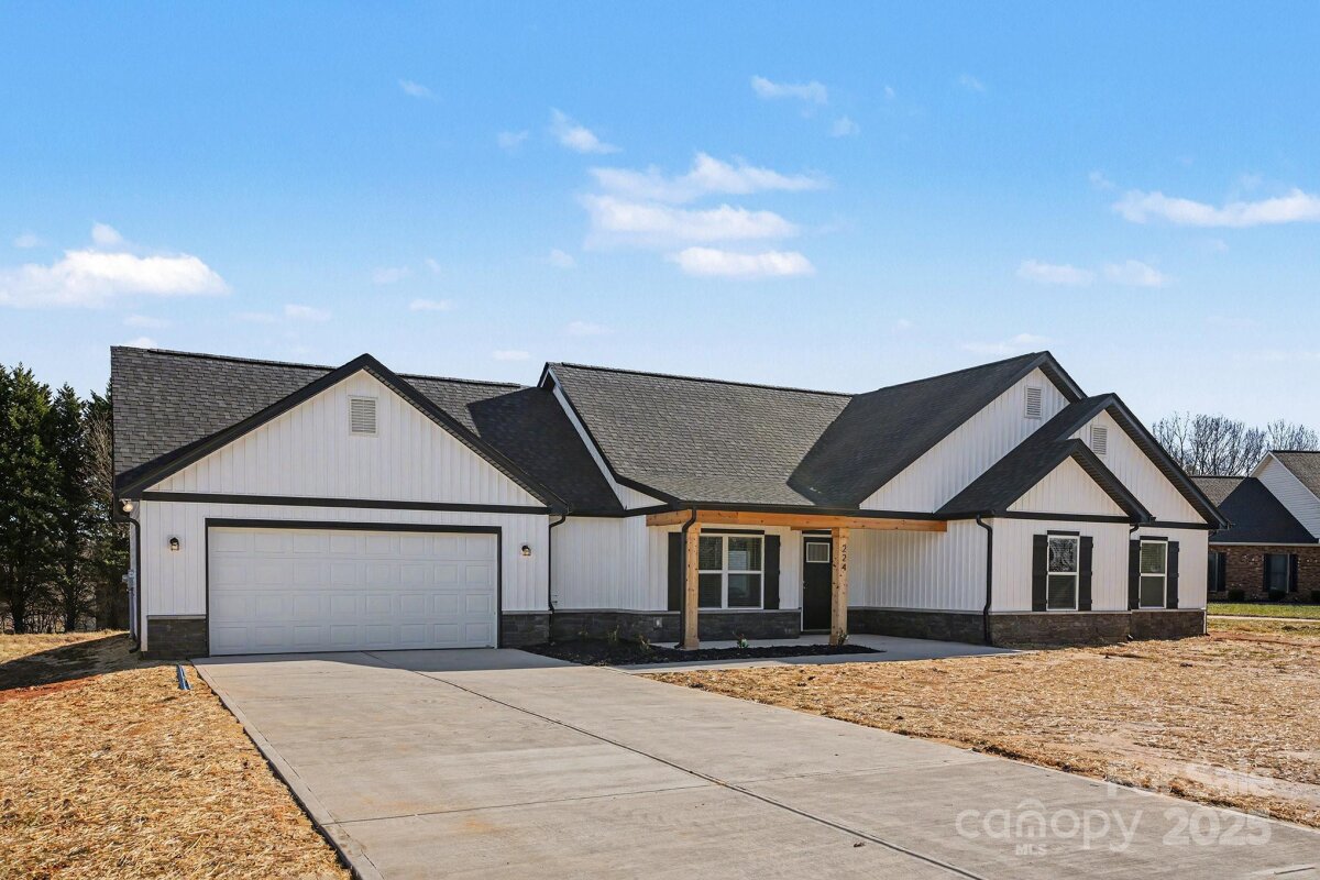 224 Meadow Oaks Drive, Statesville, NC 28625, MLS # 4331385