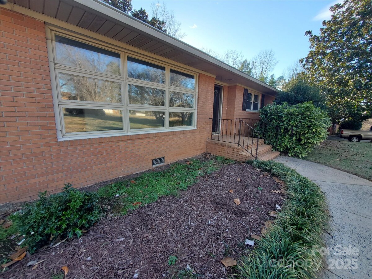 1303 Hunt Street, Shelby, NC 28152, MLS # 4332225