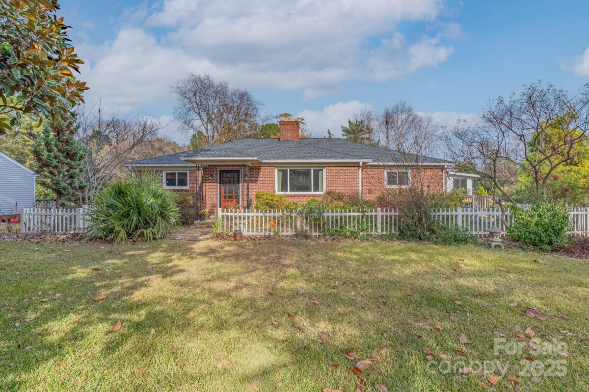 1302 Winthrop Drive, Rock Hill, SC 29732, MLS # 4332694