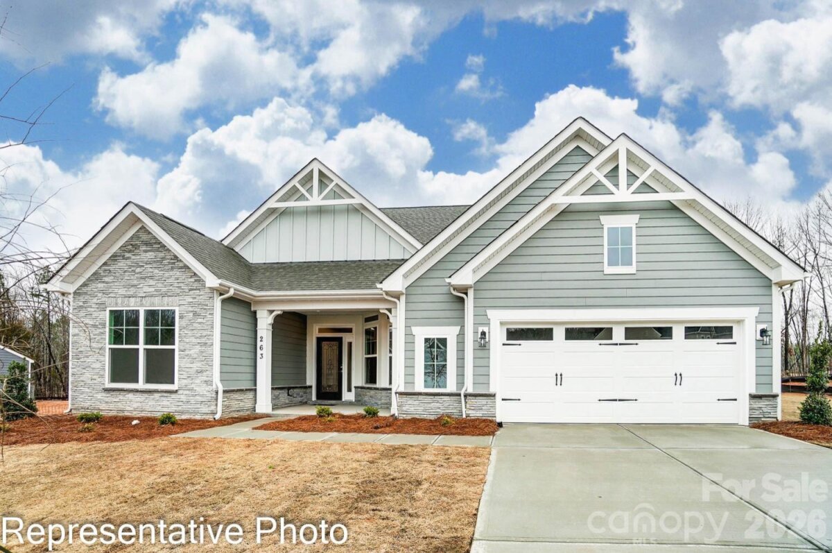 8699 Acadia Parkway, Sherrills Ford, NC 28673, MLS # 4333528