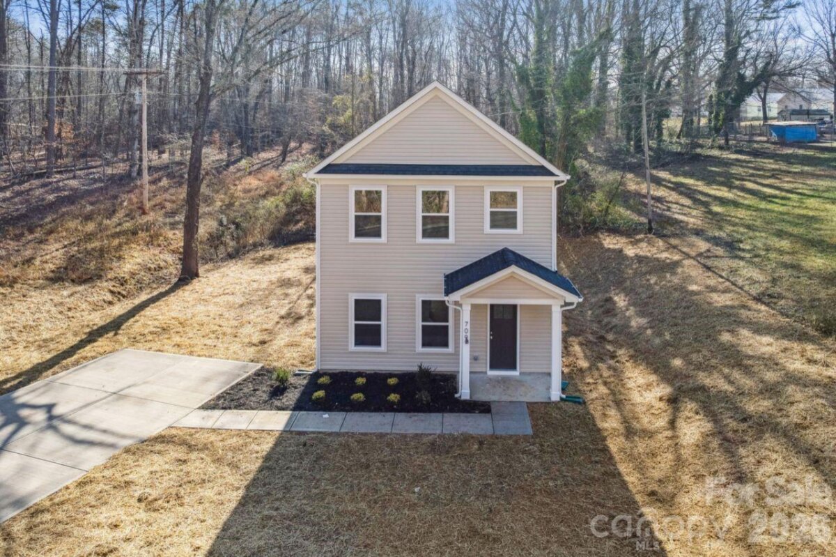 709 Hillsdale Drive, Cherryville, NC 28021, MLS # 4333848