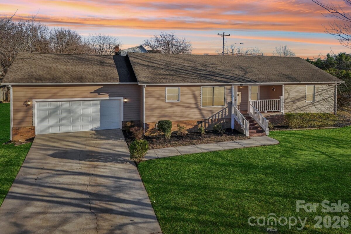 11000 Mallard Crossing Drive, Charlotte, NC 28262, MLS # 4333999