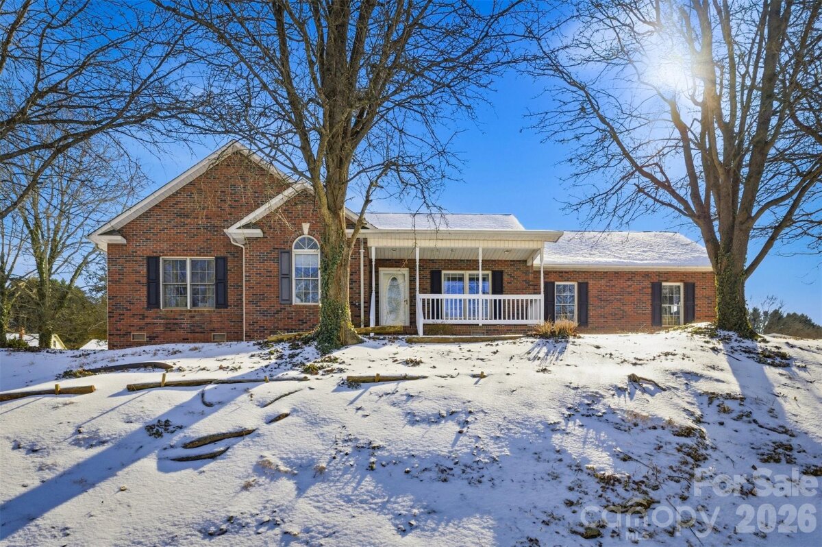 2965 Lawrence Drive, Claremont, NC 28610, MLS # 4334115