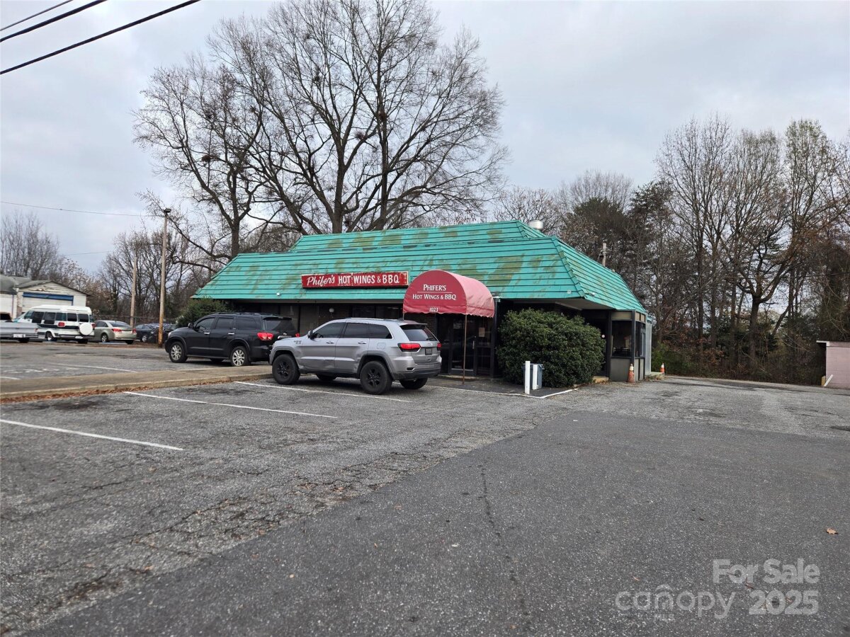 1023 Shelton Avenue, Statesville, NC 28677, MLS # 4334140