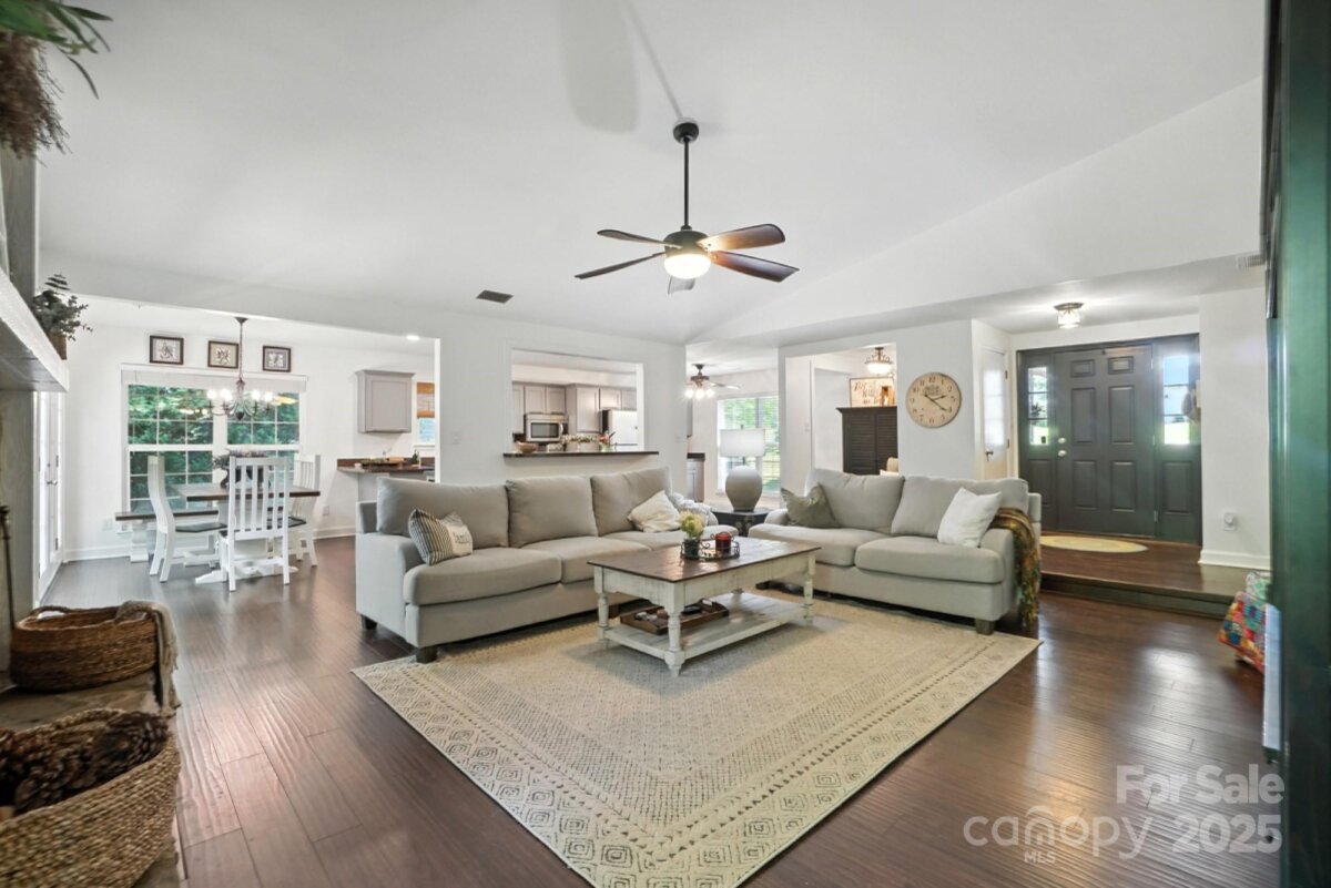 11419 Vista Haven Drive, Charlotte, NC 28226, MLS # 4334164