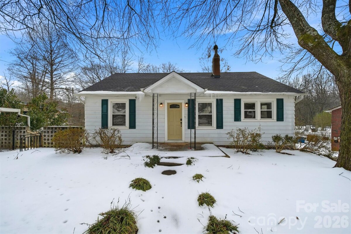 2036 4th Street, Hickory, NC 28601, MLS # 4335049