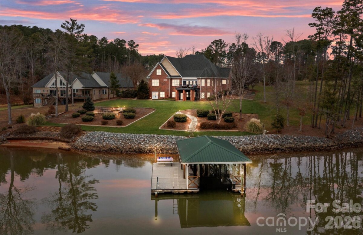 5231 Peninsula Drive, Granite Falls, NC 28630, MLS # 4336540