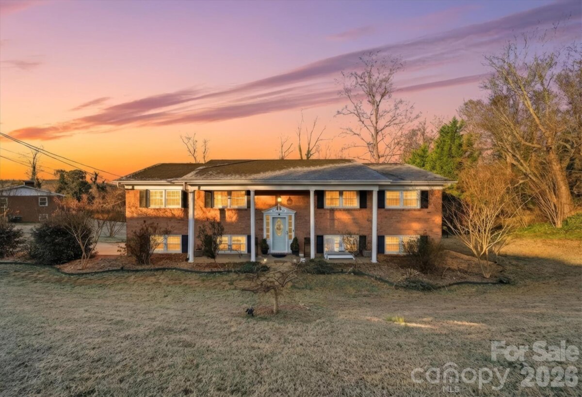 6719 Lakeview Terrace, Hickory, NC 28601, MLS # 4336788