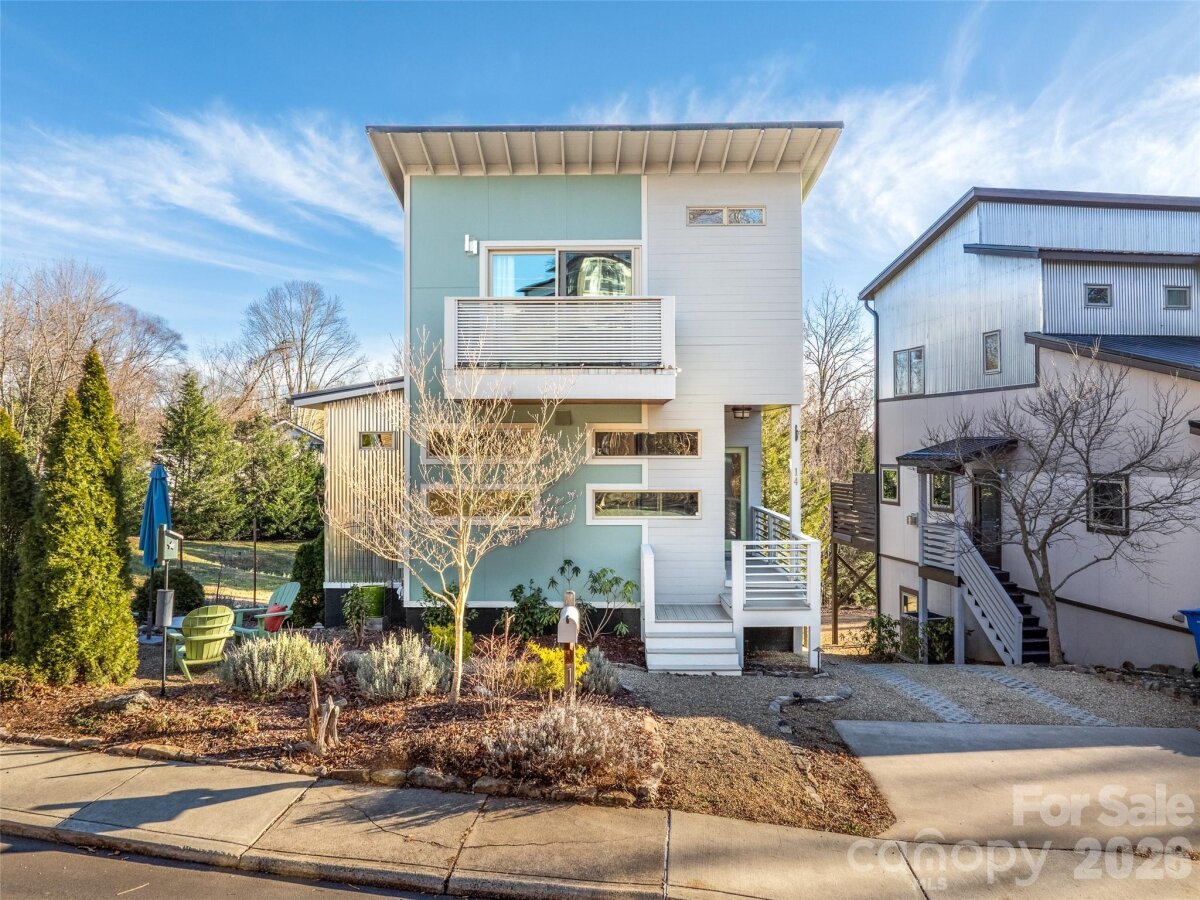 West Asheville 7 4337135