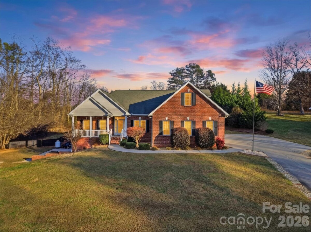 2555 Knox Landing Road, Connelly Springs, NC 28612, MLS # 4337142