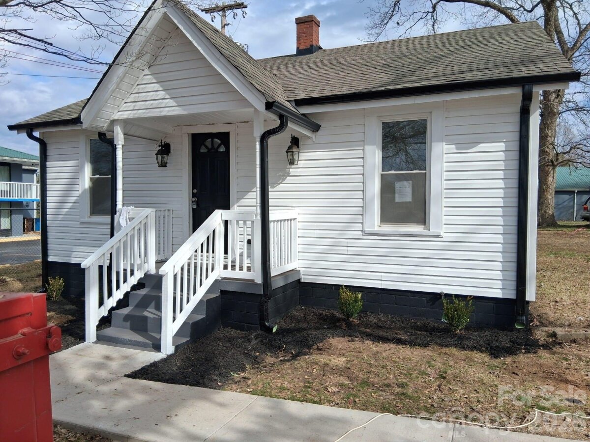 3042 N Oxford Street, Claremont, NC 28610, MLS # 4337240