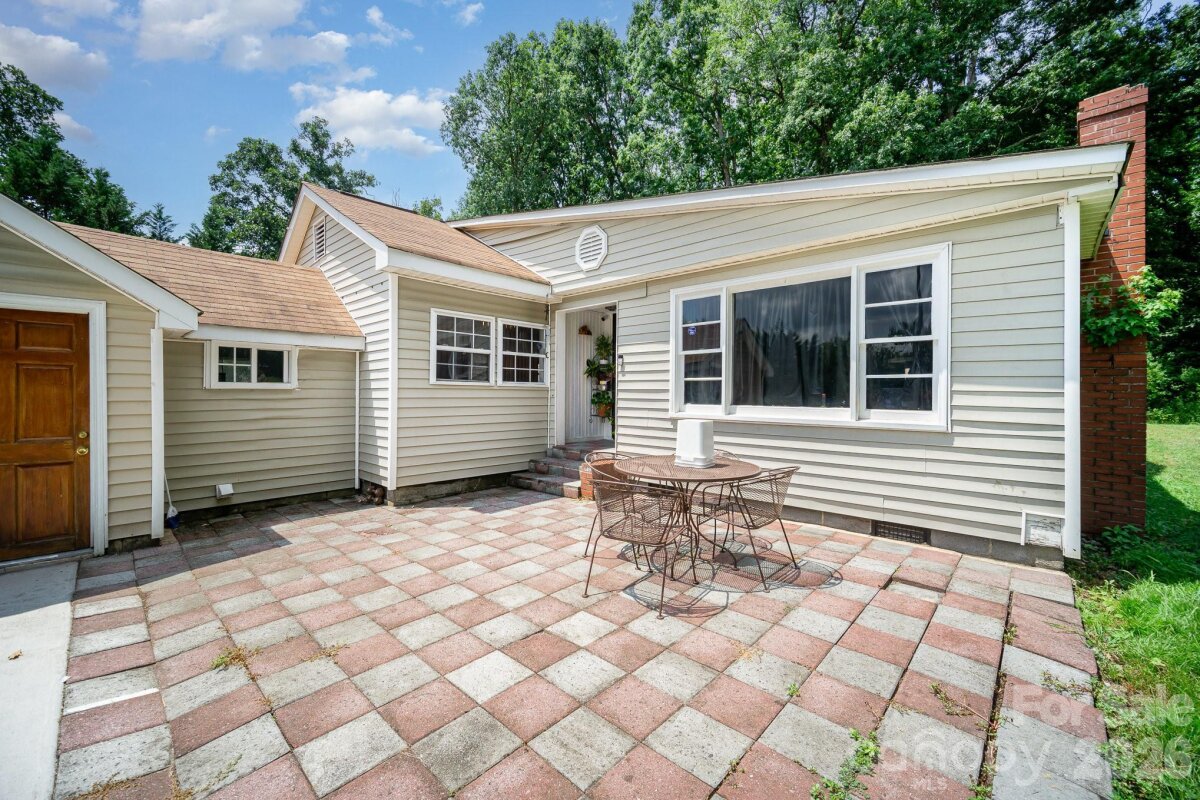 5331 Beam Lake Drive, Charlotte, NC 28216, MLS # 4337337