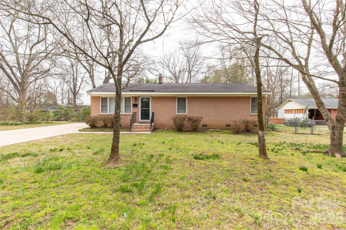 401 N Woodland Drive, Lancaster, SC 29720, MLS # 4337913