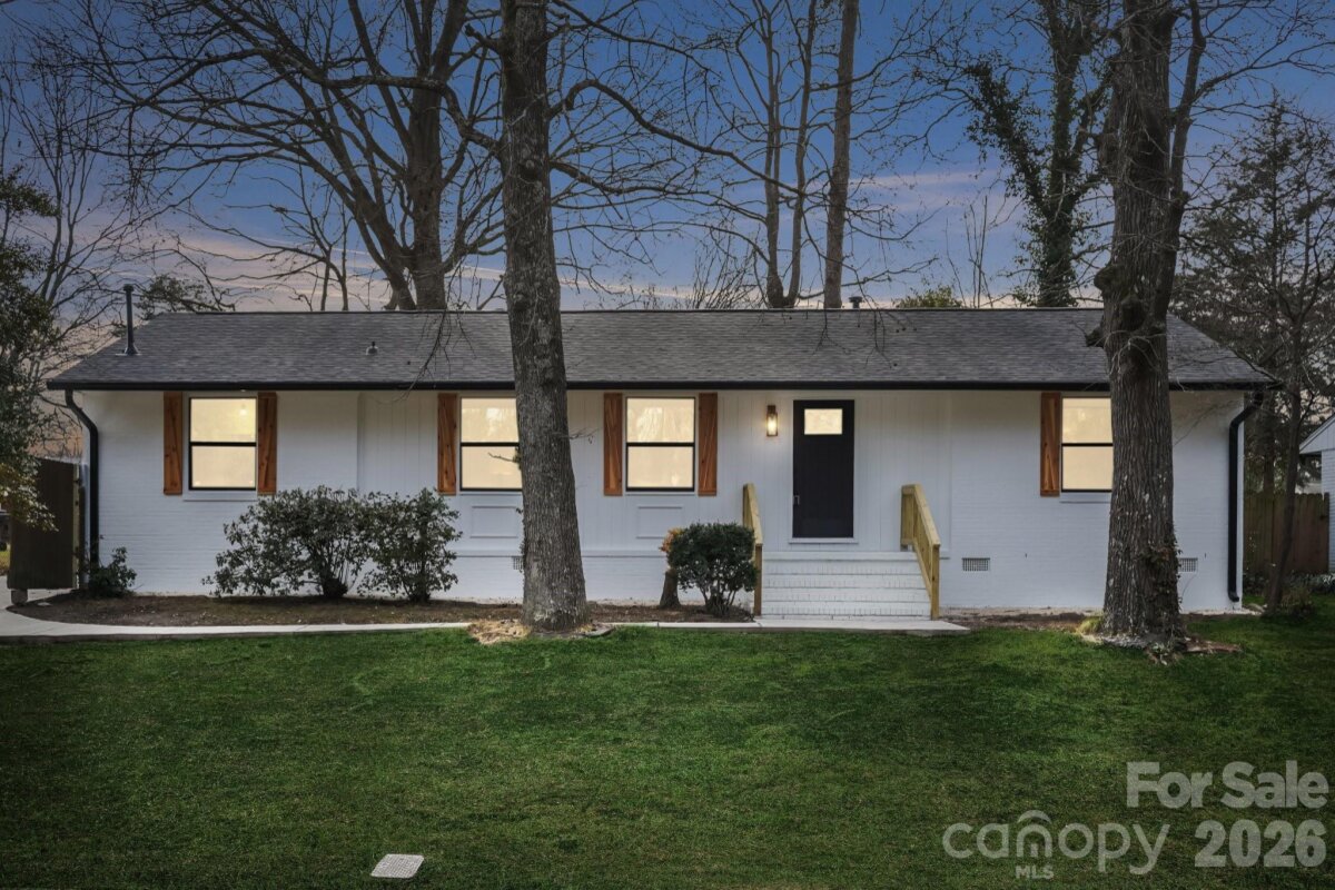 3900 Foxford Place, Charlotte, NC 28215, MLS # 4337992