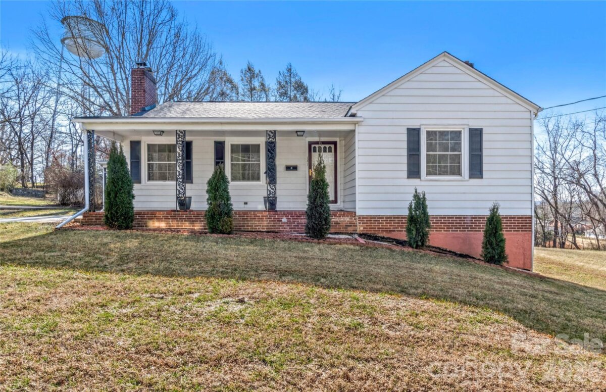 131 Young Street, Elkin, NC 28621, MLS # 4338599