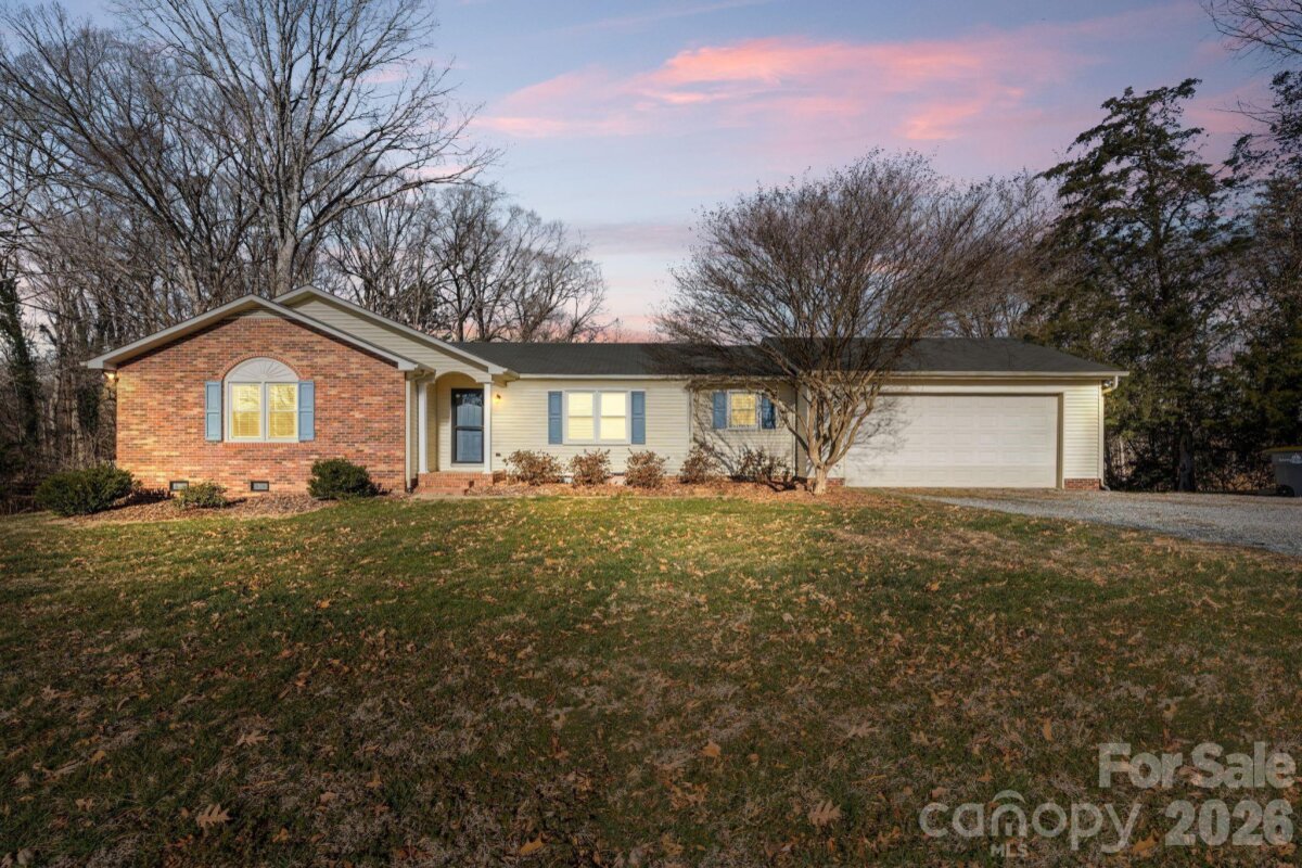 6200 Starlight Drive, Concord, NC 28027, MLS # 4339866