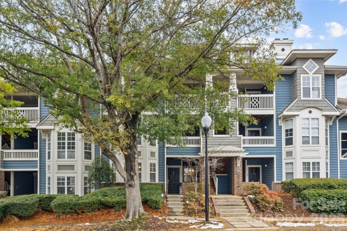 2210 Sumner Green Avenue Unit M, Charlotte, NC 28203, MLS # 4340180