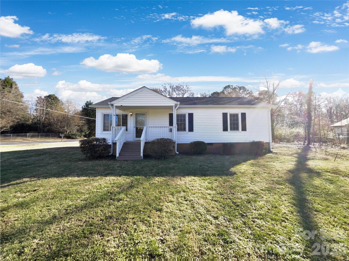 4748 Hickory Grove Road, Mount Holly, NC 28120, MLS # 4340181