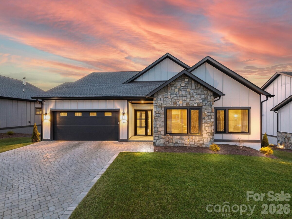 South Asheville 52 4340924