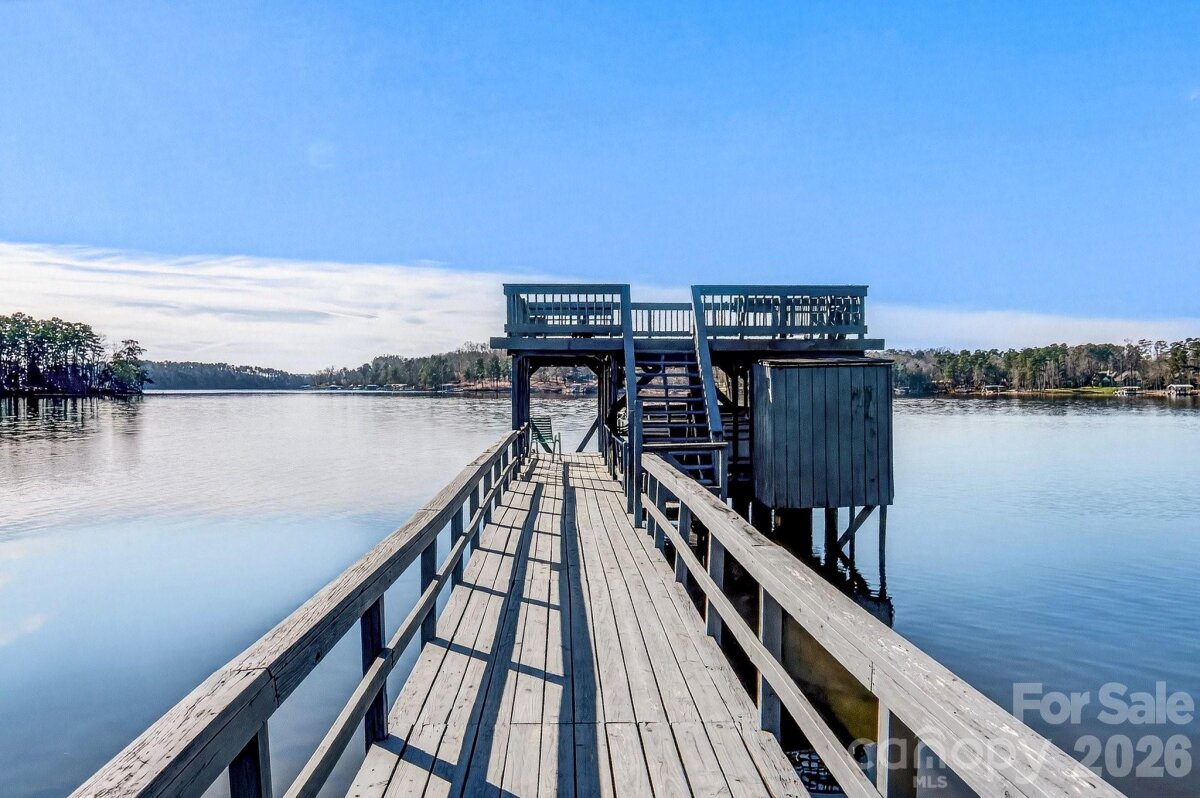 254 N Shoreline Drive, New London, NC 28127, MLS # 4341290