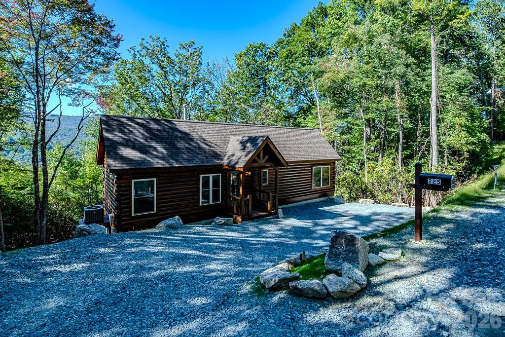 225 Oak Road, Beech Mountain, NC 28604, MLS # 4341690