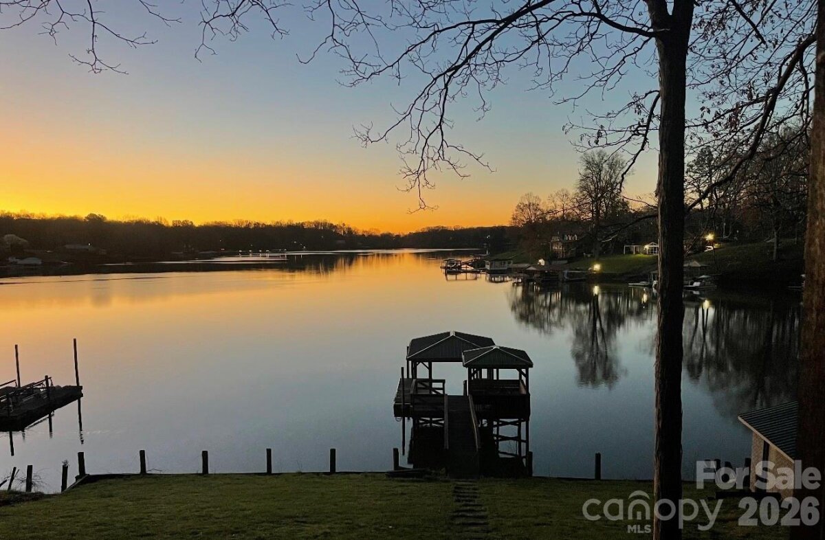 3272 Bass Drive, Sherrills Ford, NC 28673, MLS # 4341832