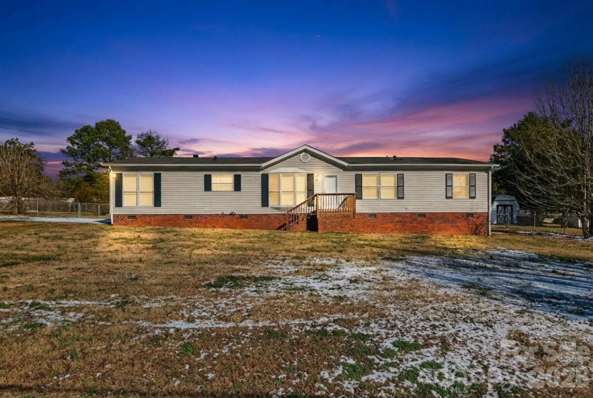 1118 Old Willis School Road, Dallas, NC 28034, MLS # 4341923