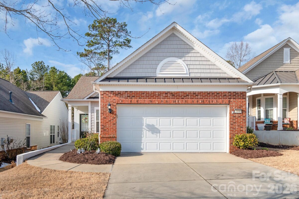 photo of home for sale at 3037 Azalea Drive