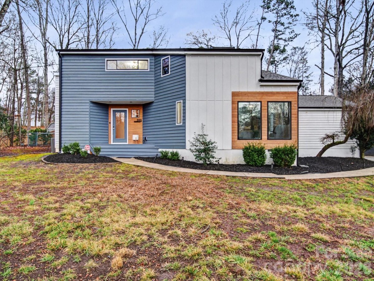 3911 Windwood Circle, Charlotte, NC 28226, MLS # 4342639