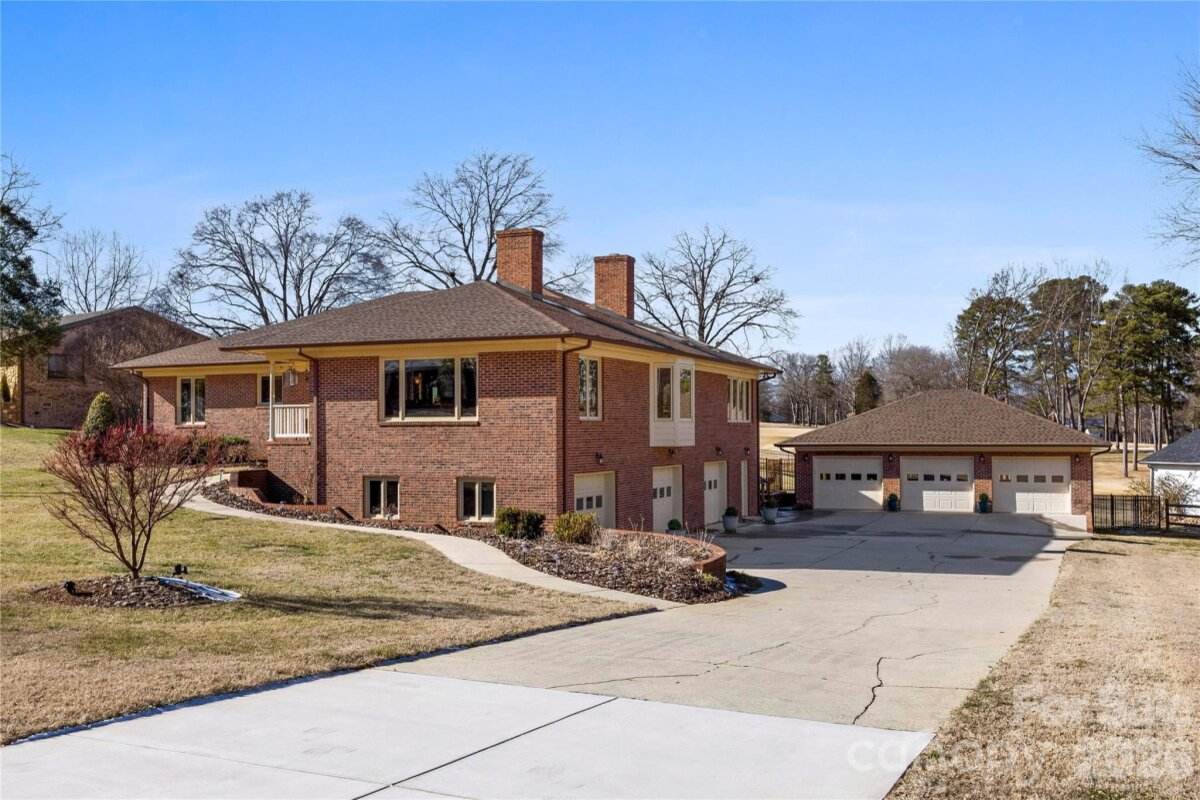 1419 Stoneyridge Drive, Charlotte, NC 28214, MLS # 4343097