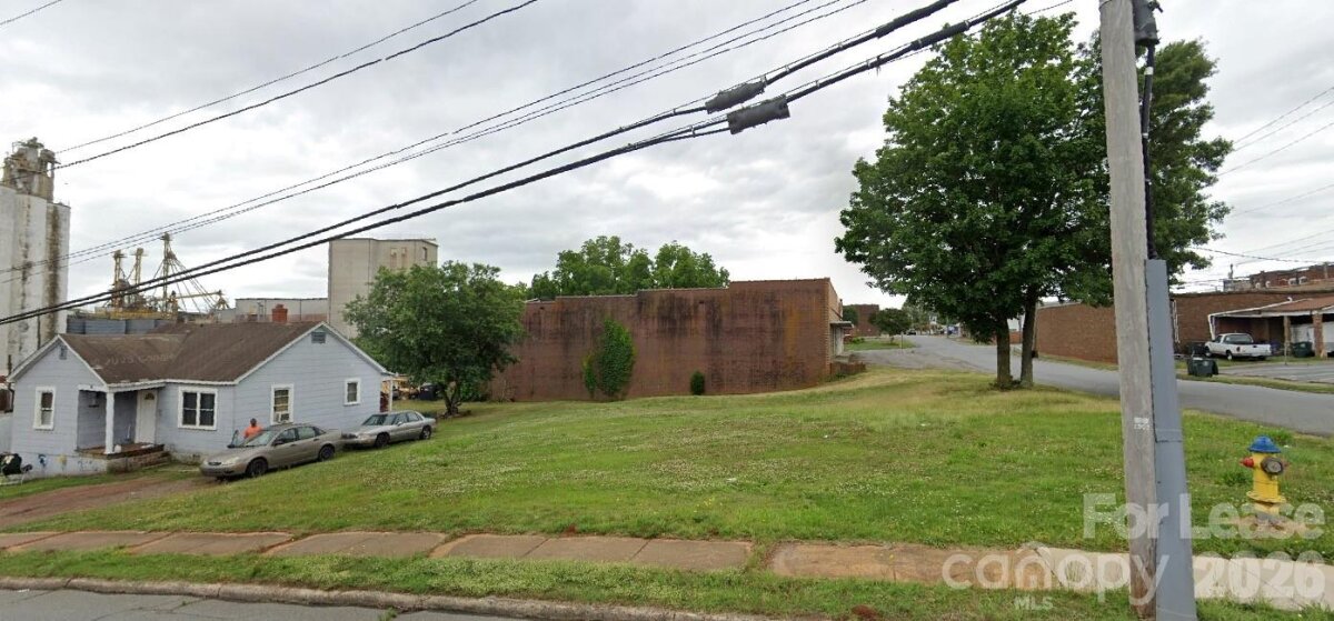 207 E 2nd Street, Newton, NC 28658, MLS # 4343201