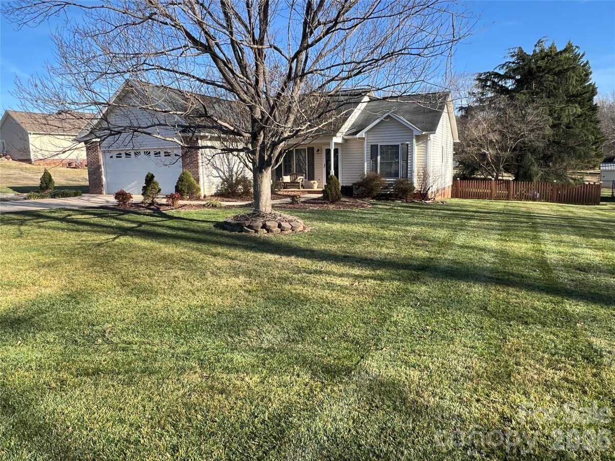 1238 Pennwood Drive, Hickory, NC 28602, MLS # 4343355