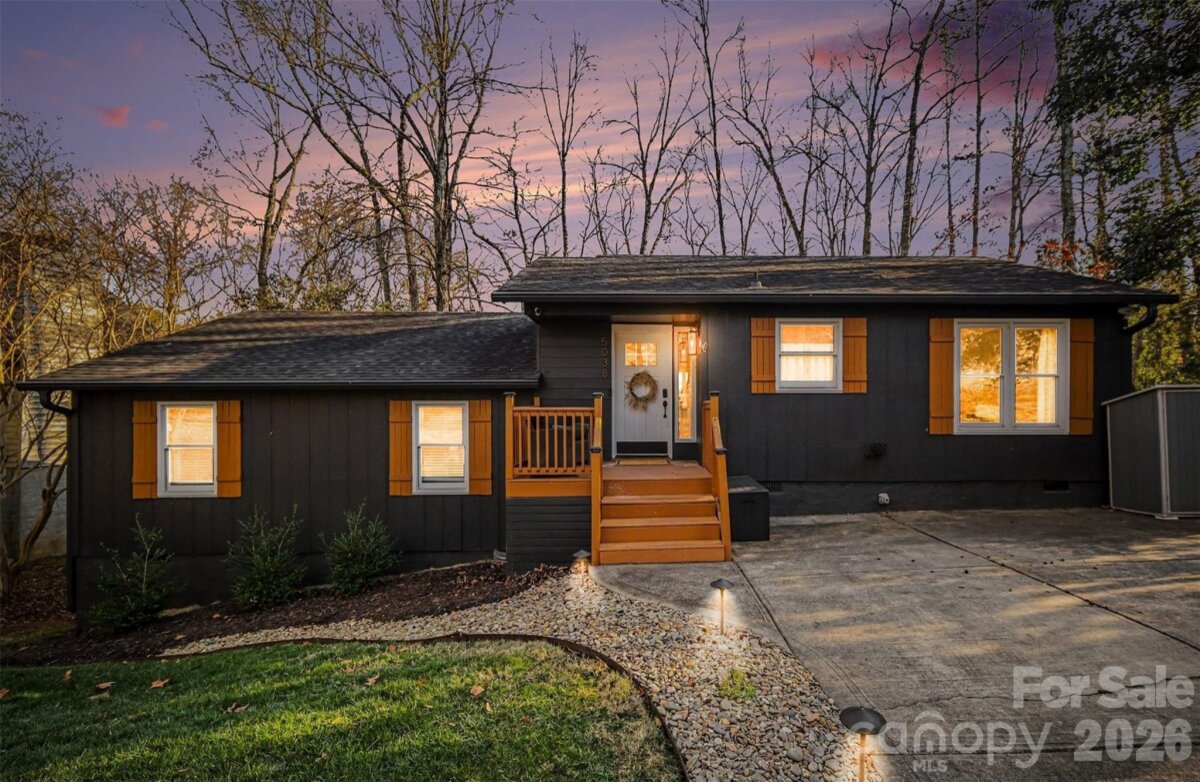 5038 Suwarrow Circle, Fort Mill, SC 29708, MLS # 4344939