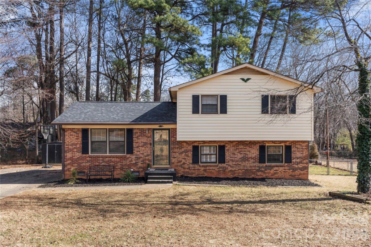 207 Buckskin Drive, Gastonia, NC 28052, MLS # 4345343