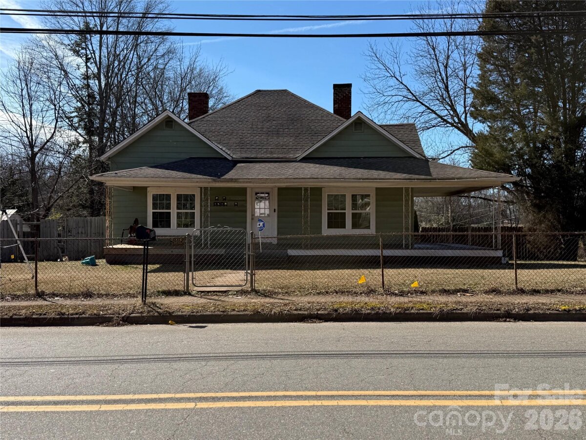 1818 N Rankin Avenue, Newton, NC 28658, MLS # 4345395