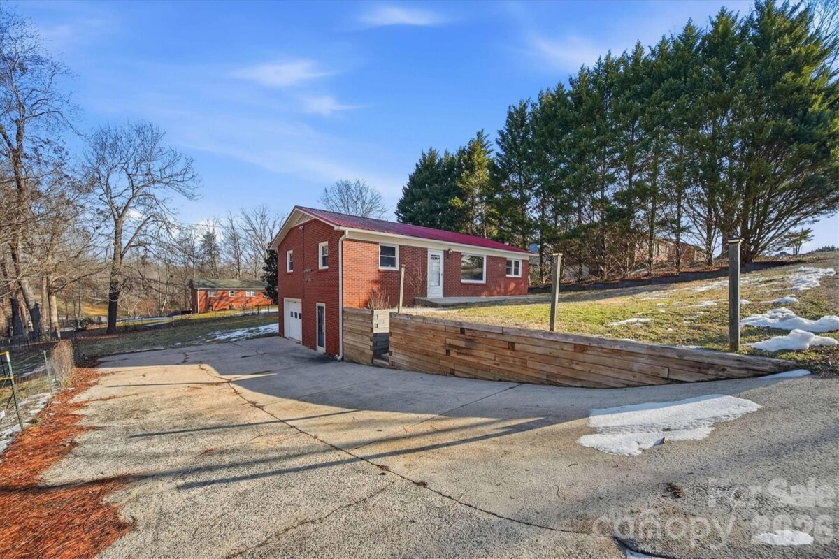 1030 Fence Street, Granite Falls, NC 28630, MLS # 4345421