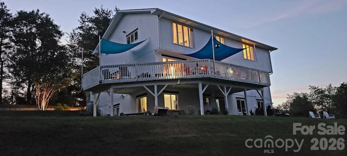 Weaverville 26 4345429