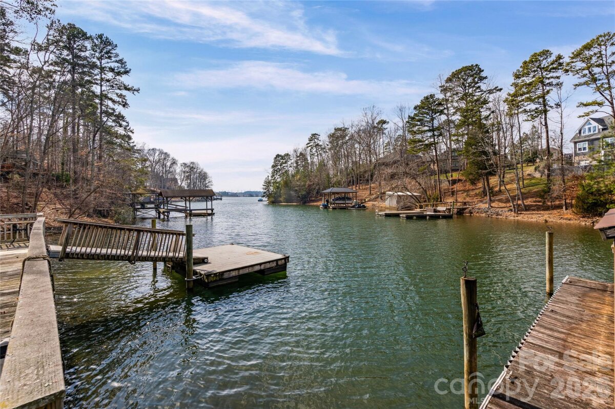16631 Harbor View Road, Charlotte, NC 28278, MLS # 4345664