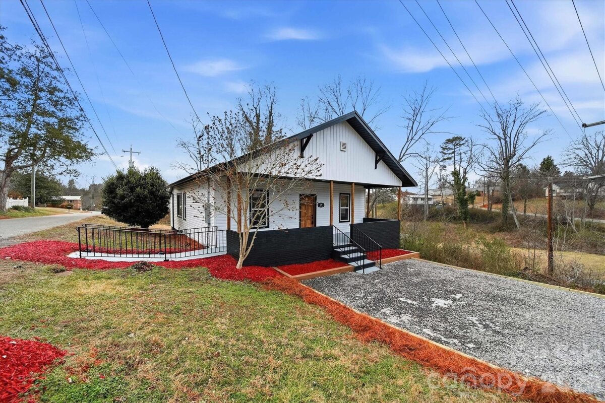 28 Central Avenue, Granite Falls, NC 28630, MLS # 4346235