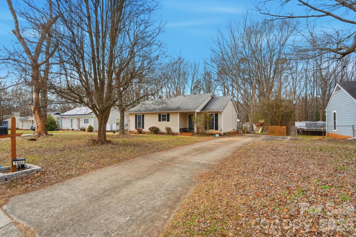 7501 Lancashire Drive, Mint Hill, NC 28227, MLS # 4346393
