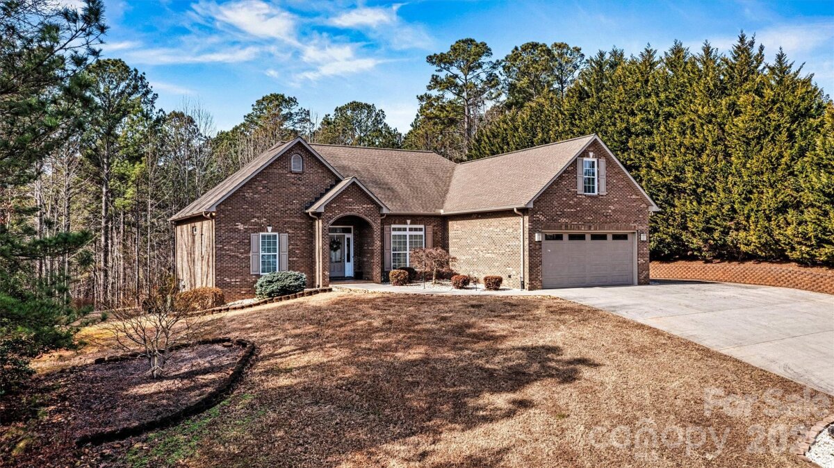 5699 Long Bay Drive, Granite Falls, NC 28630, MLS # 4346792
