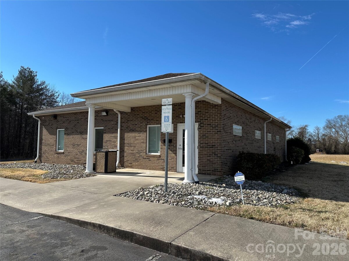 527 West Park Circle, North Wilkesboro, NC 28659, MLS # 4348948