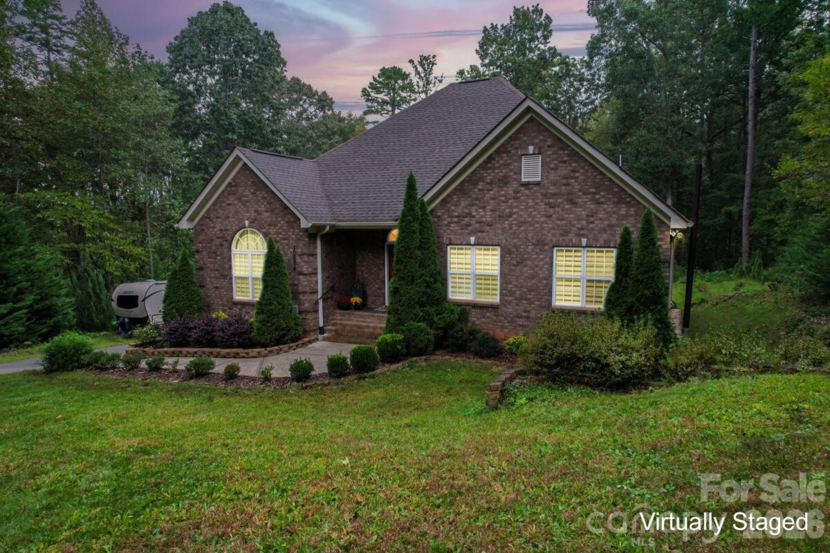 10604 Russet Place, Charlotte, NC 28227, MLS # 4349383