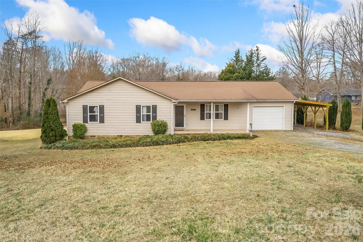 1855 Eastbrook Circle, Morganton, NC 28655, MLS # 4349531