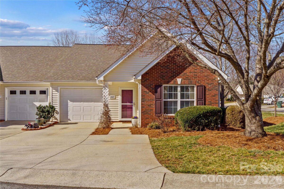 143 Ashwood Lane, Mooresville, NC 28117, MLS # 4349646