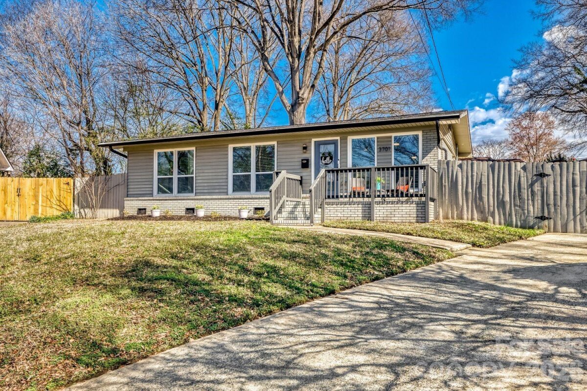 3701 Lynette Court, Charlotte, NC 28217, MLS # 4349695